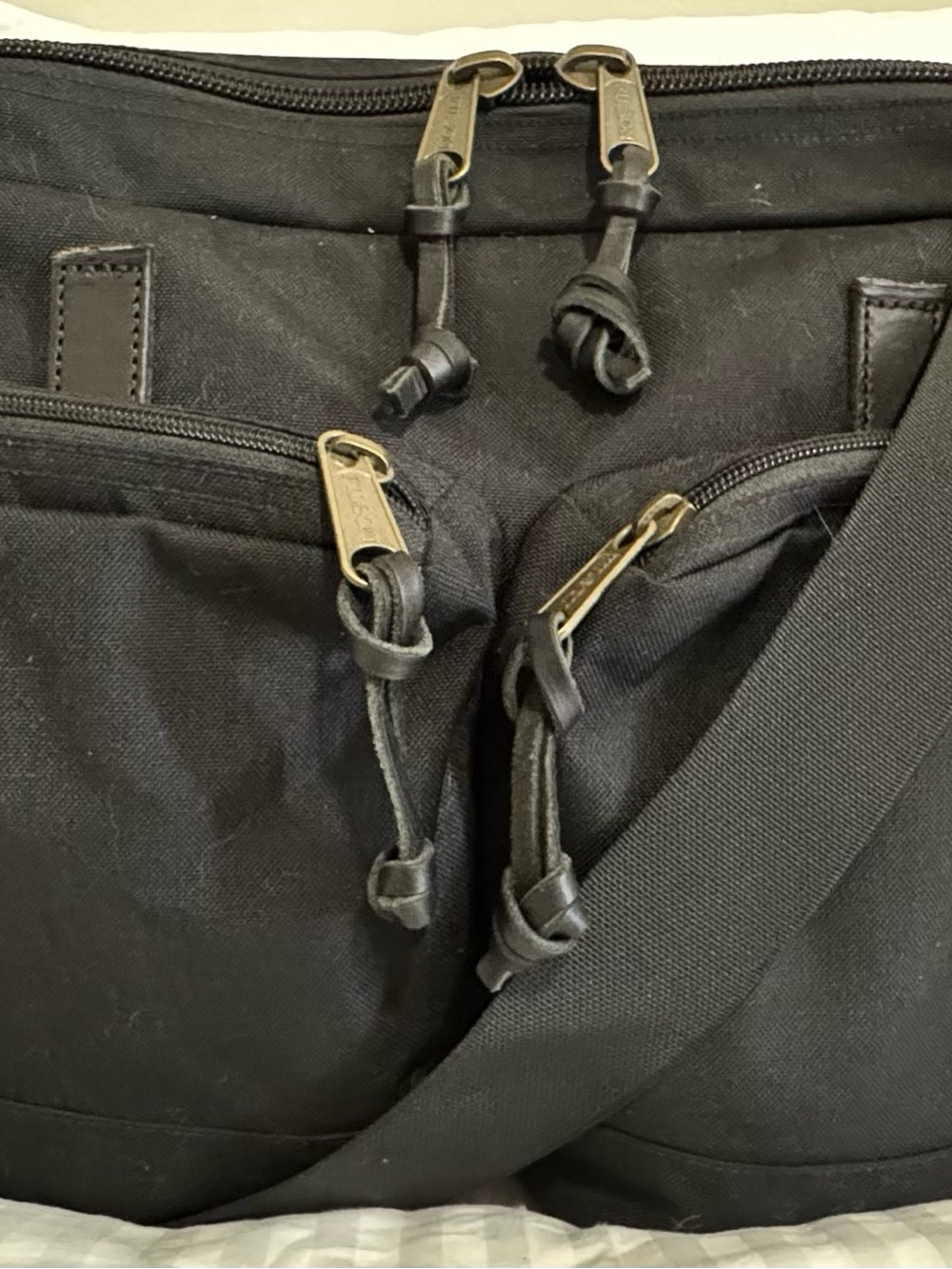 Filson Dryden Black Messenger/ Briefcase